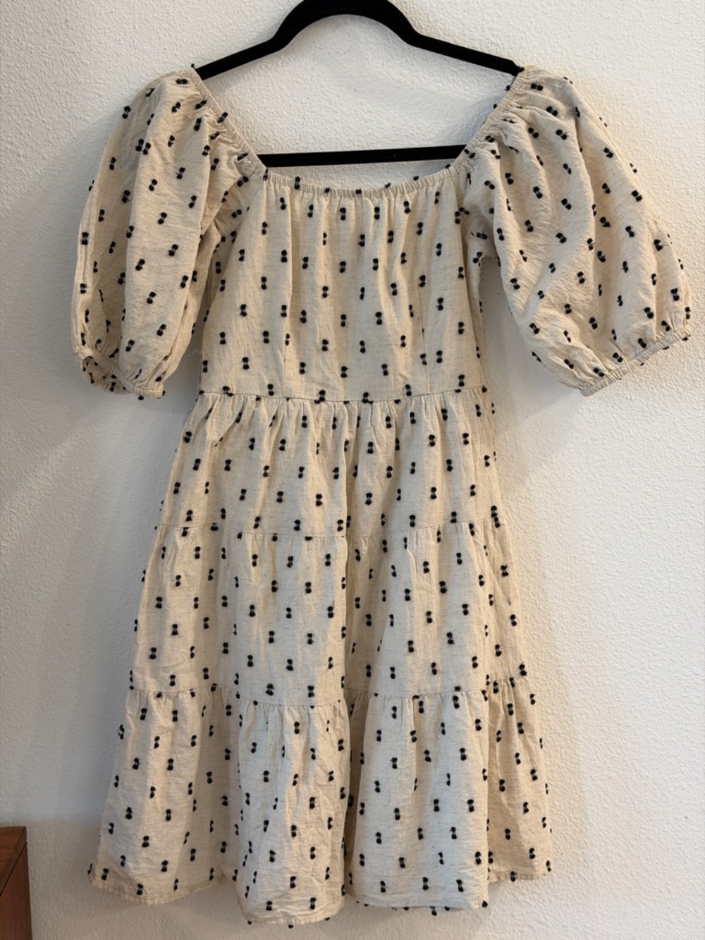 Sim& Sam | S | Line Cream Puff Sleeve Tiered Sundress with Black Dot Embroidery